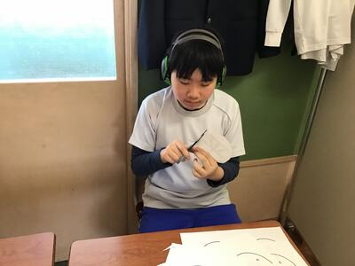 目標を丸く切っています