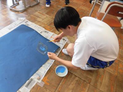 スパッタリングで色付けを試しています