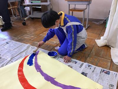 虹を作っています